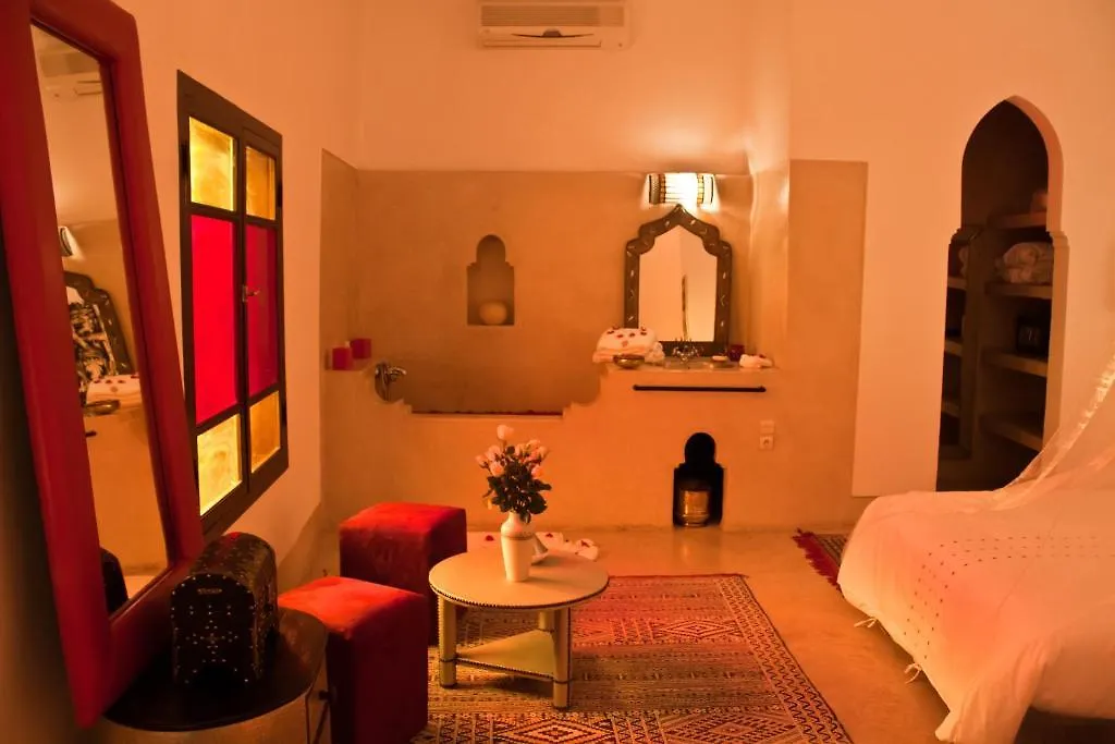 Riad Des Eaux Et Des Epices Marrakesh